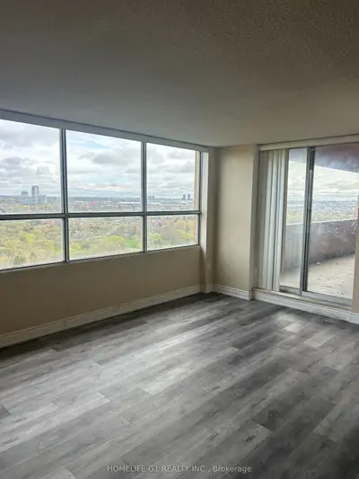 40 Panorama Court 1803, Toronto, On M9v 4m1
