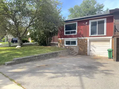 6087 Featherhead Crescent, Mississauga, On L5n 2b5
