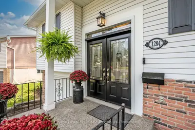 1284 Morgan Court, Burlington, On L7m 1x2