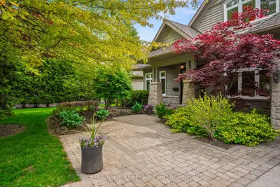 370 Christina Drive, Oakville, On L6k 1h6