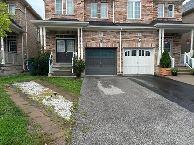 11 Pomell Trail Upper, Brampton, On L6p 3j5
