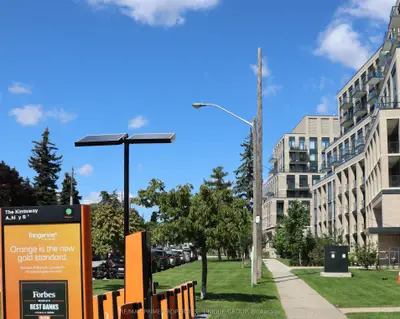 293 The Kingsway 412, Toronto, On M9k 3a9