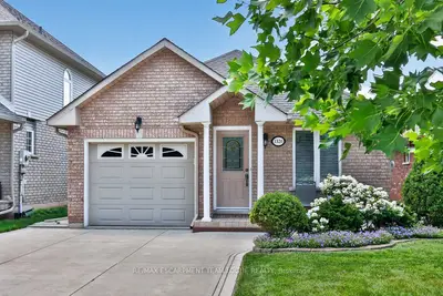 1320 Burkholder Drive, Burlington, On L7m 4v6