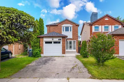658 Galloway Crescent, Mississauga, On L5c 3w1