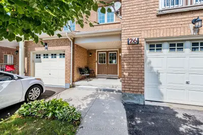 26 Bay Breeze Drive, Brampton, On L6r 0m1