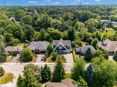 1182 Streambank Drive, Mississauga, On L5h 1w8