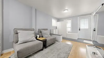 75 Rockcliffe Boulevard, Toronto, On M6n 4r4