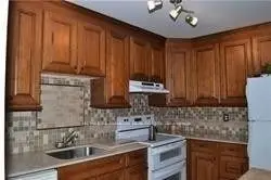 45 Hansen Road 94, Brampton, On L6v 3c5