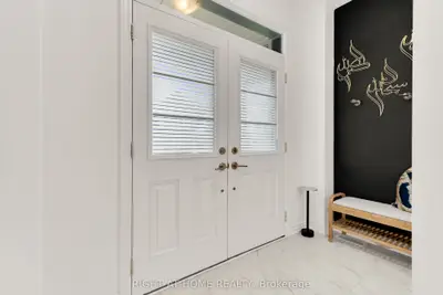 1544 Buttercup Court, Milton, On L9e 2g3