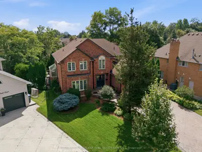 1820 Shady Creek Court, Mississauga, On L5l 3w2