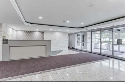 41 Markbrook Lane 1505, Toronto, On M9v 5e6
