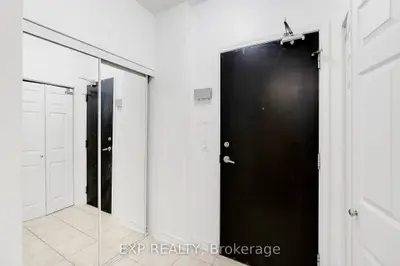 388 Prince Of Wales Drive 3003, Mississauga, On L5b 0a1