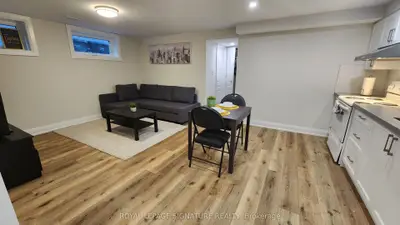 1497 Sunnycove Drive Basement, Mississauga, On L4x 1b4