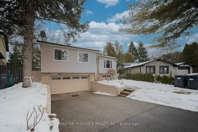 3294 Rhonda Valley Drive, Mississauga, On L5a 3e9