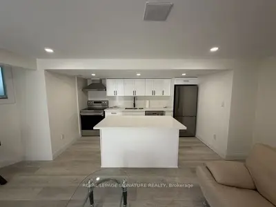 7094 Drumcashel Court #2 (basement), Mississauga, On L5n 7l3