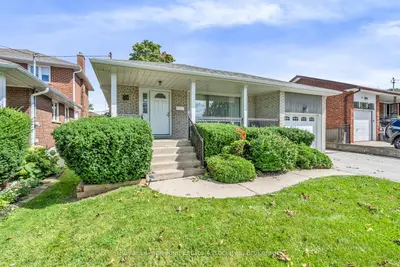 59 Stapleton Drive, Toronto, On M9r 2z8