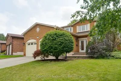 12 Jason Crescent, Halton Hills, On L7g 4z4