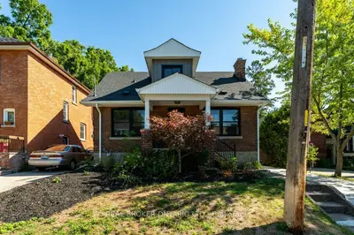 493 Crosby Avenue, Burlington, On L7r 2r6