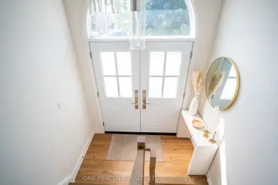 75 Plunkett Road, Toronto, On M9l 2j4