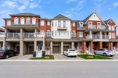 8 Rabbit Run Way, Brampton, On L6z 0j2