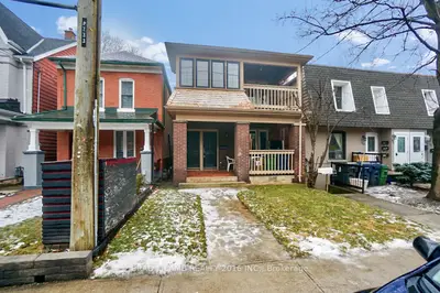 731 Indian Road 3, Toronto, On M6p 2c9