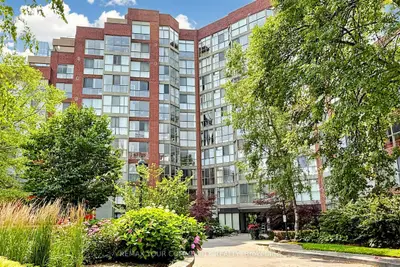 24 Southport Street 844, Toronto, On M6s 4z1