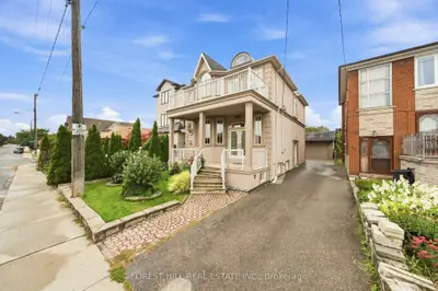 1006 Briar Hill Avenue, Toronto, On M6b 1m3