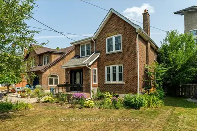 39 Court Street N, Milton, On L9t 2s2