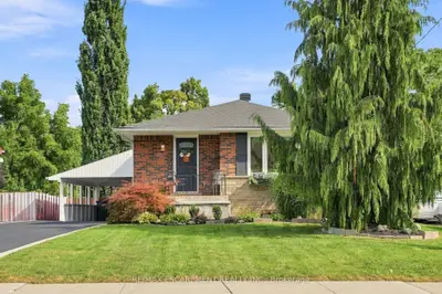 1453 Mountain Grove Avenue, Burlington, On L7p 2h4