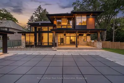 1270 Birchview Drive, Mississauga, On L5h 3e4
