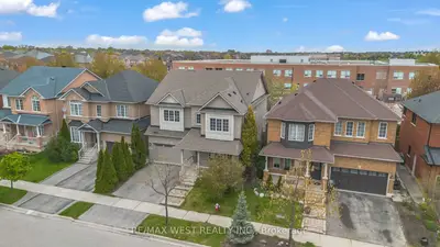 5843 Rainspring Drive, Mississauga, On L5m 6x7