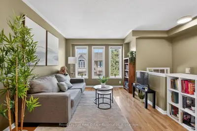 36 Palomino Trail 18, Halton Hills, On L7g 6e9