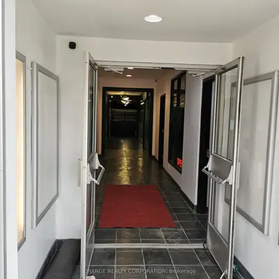 3299 Lake Shore Boulevard W 104, Toronto, On M8w 1m8