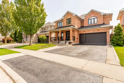 5 Octillo Boulevard, Brampton, On L6r 2p7