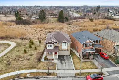 42 Abbotsbury Drive, Brampton, On L6x 0s3
