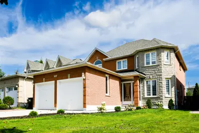 3557 Old Orchard Park Drive, Mississauga, On L5b 4e3