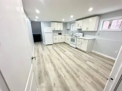 32 Histon Crescent Lower, Brampton, On L6v 3r1