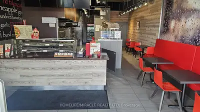 1476 Dundas Street E, Mississauga, On L4x 1l4