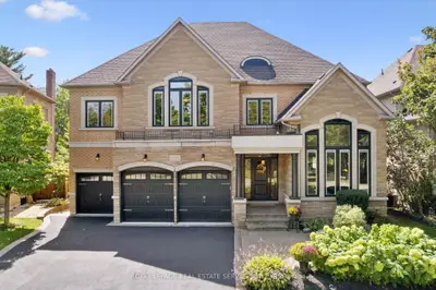 1036 Valley Crest Circle, Oakville, On L6h 6w8