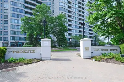 550 Webb Drive 1409, Mississauga, On L5b 3y4