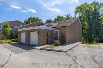 2140 Upper Middle Road 1, Burlington, On L7p 2z8