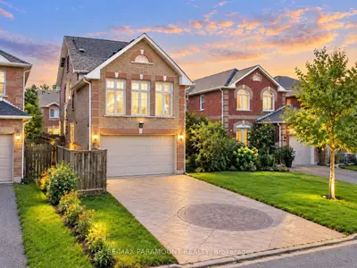 42 Ripley Crescent, Brampton, On L6y 5c4