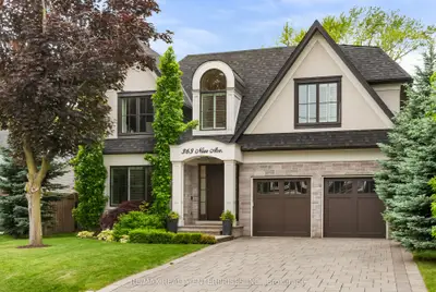 363 Niar Avenue, Mississauga, On L5g 1w2