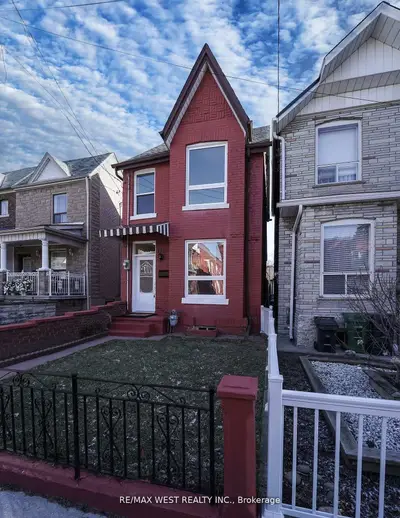 115 Edwin Avenue, Toronto, On M6p 3z8
