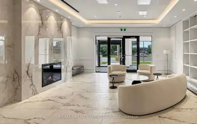 4010 Eglinton Avenue W 2204, Toronto, On M9a 0g5