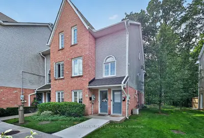 2110 Cleaver Avenue 112, Burlington, On L7m 3z3
