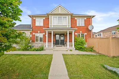 1 Slipneedle Street, Brampton, On L6s 6l4