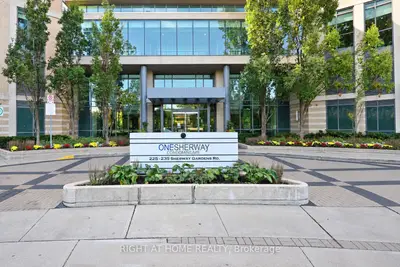 225 Sherway Gardens Road 105, Toronto, On M9c 0a3