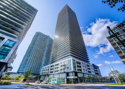 70 Annie Craig Drive 5204, Toronto, On M8v 0g2