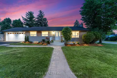 39 Nanwood Drive, Brampton, On L6w 1l7